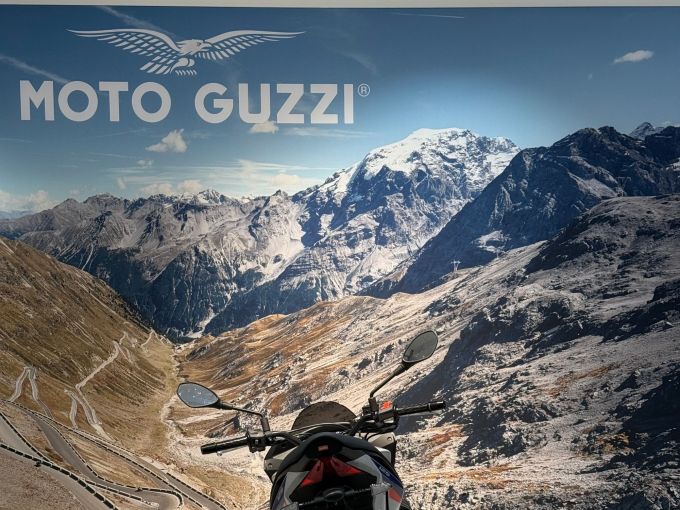 APRILIA TUONO 125 ABS 4