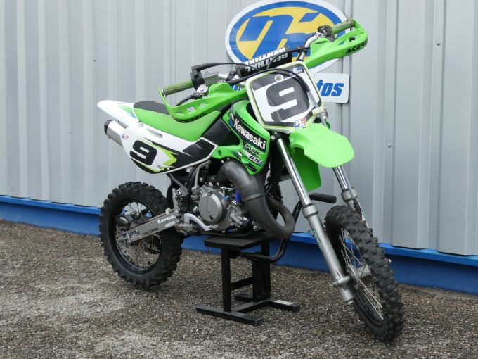 KAWASAKI KX 4