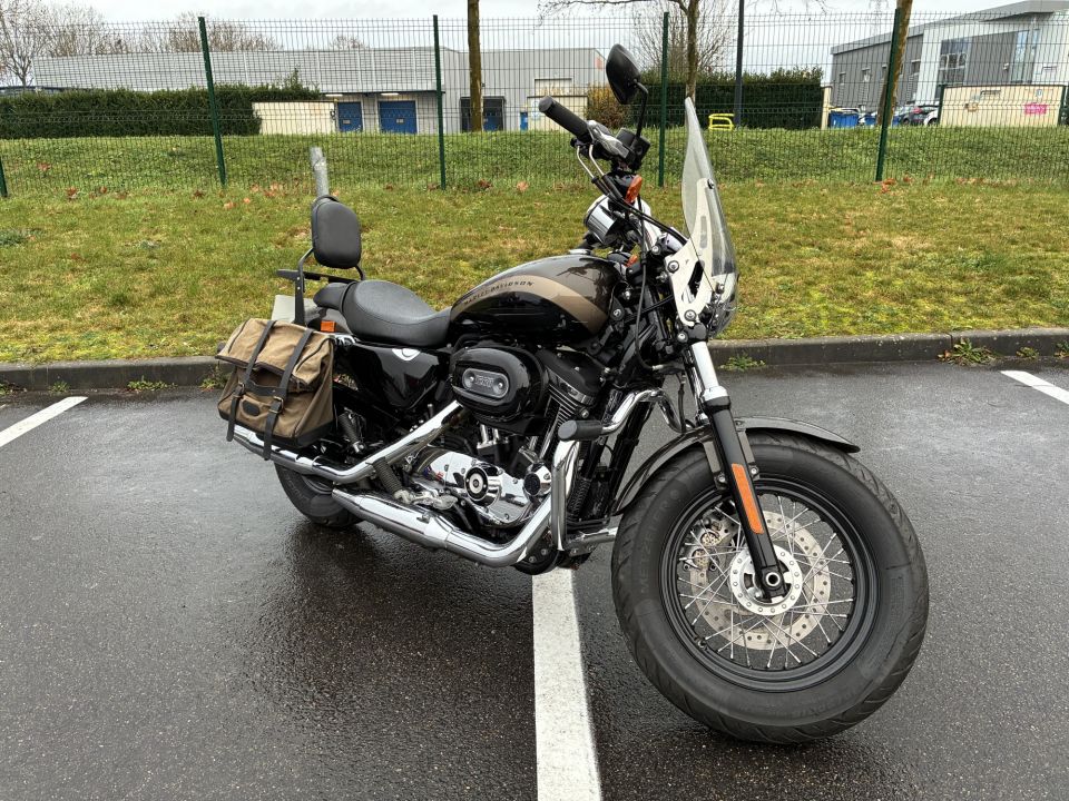 HARLEY-DAVIDSON SPORTSTER CUSTOM 1200 4