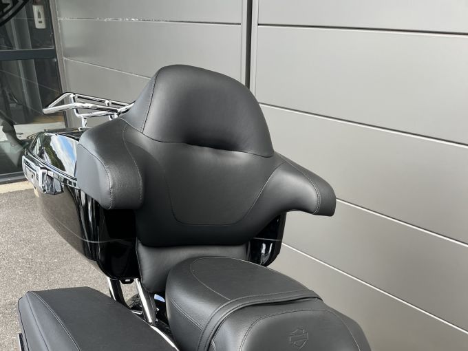 HARLEY-DAVIDSON TOURING STREET GLIDE ULTRA 117 CI 2025 4