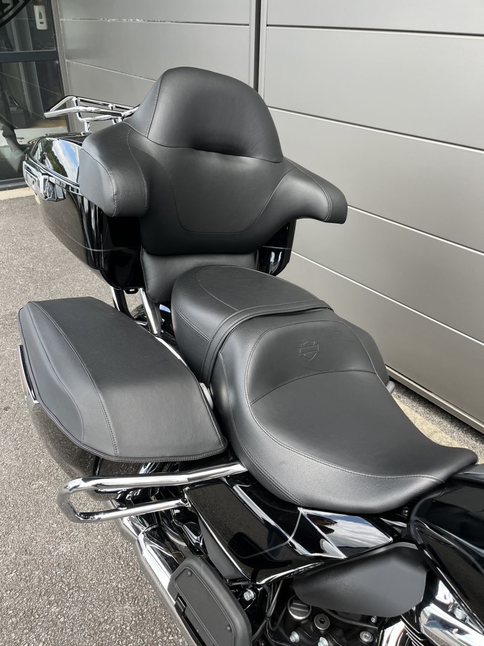 HARLEY-DAVIDSON TOURING STREET GLIDE ULTRA 117 CI 2025 4