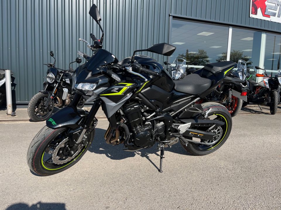 KAWASAKI Z 900 4