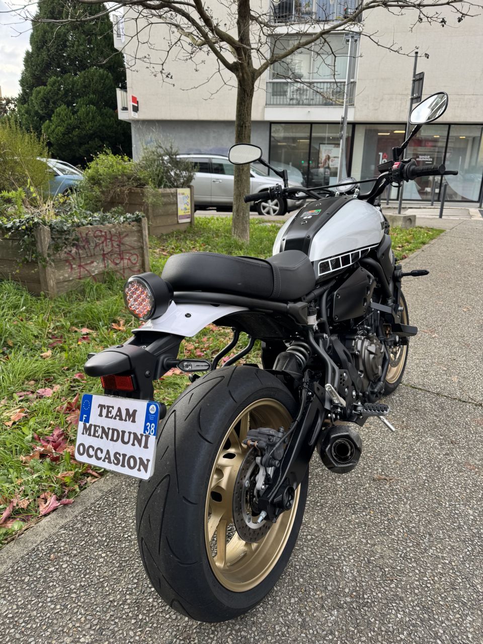 YAMAHA XSR 700 LEGACY 4