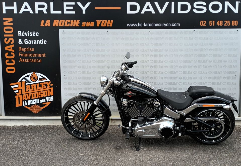 HARLEY-DAVIDSON SOFTAIL BREAKOUT 1923 4