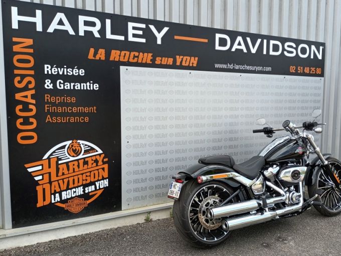 HARLEY-DAVIDSON SOFTAIL BREAKOUT 1923 4