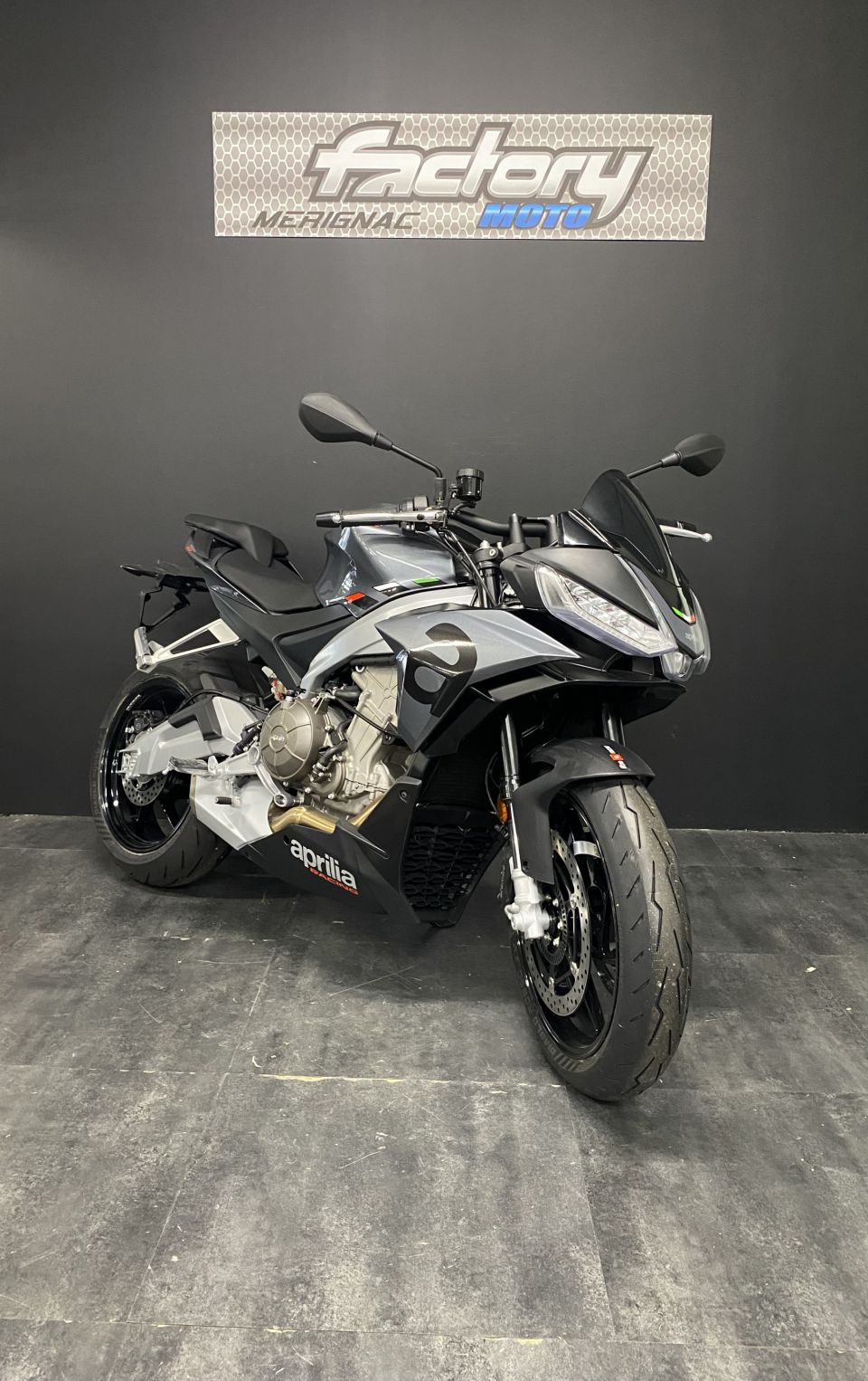 APRILIA TUONO 660 4