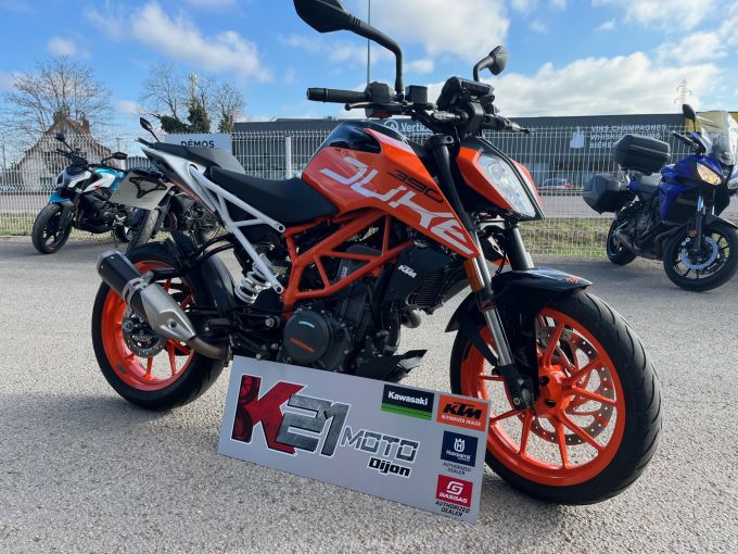 KTM 390 DUKE 4