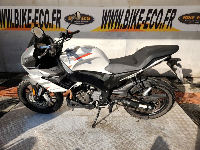 APRILIA TUONO 125 ABS 4