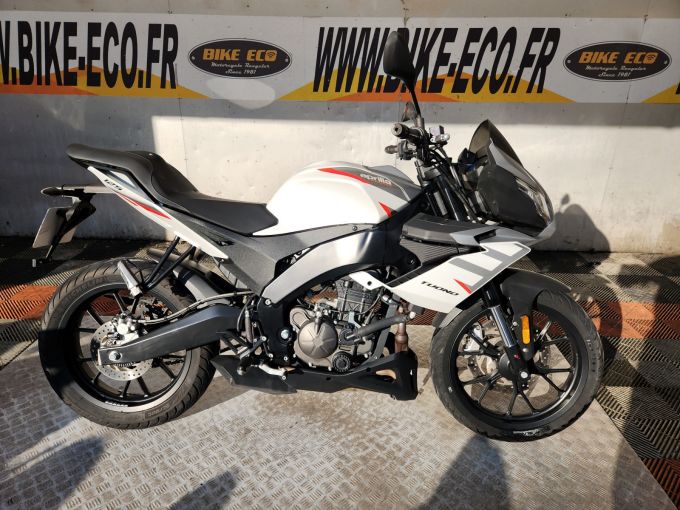 APRILIA TUONO 125 ABS 4