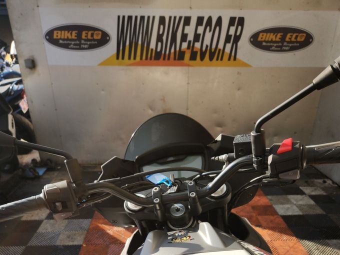 APRILIA TUONO 125 ABS 4
