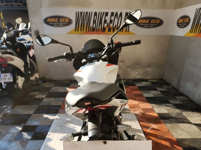 APRILIA TUONO 125 ABS 4
