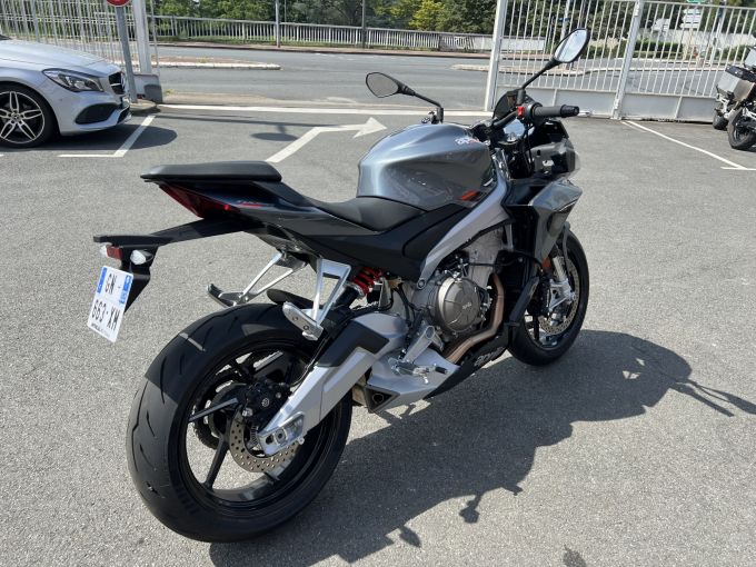 APRILIA TUONO 660 4