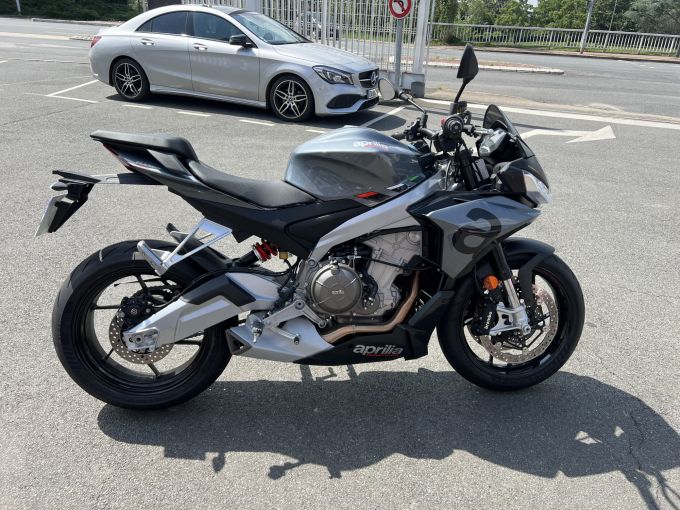 APRILIA TUONO 660 4