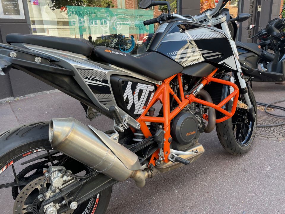KTM 690 DUKE ABS 4