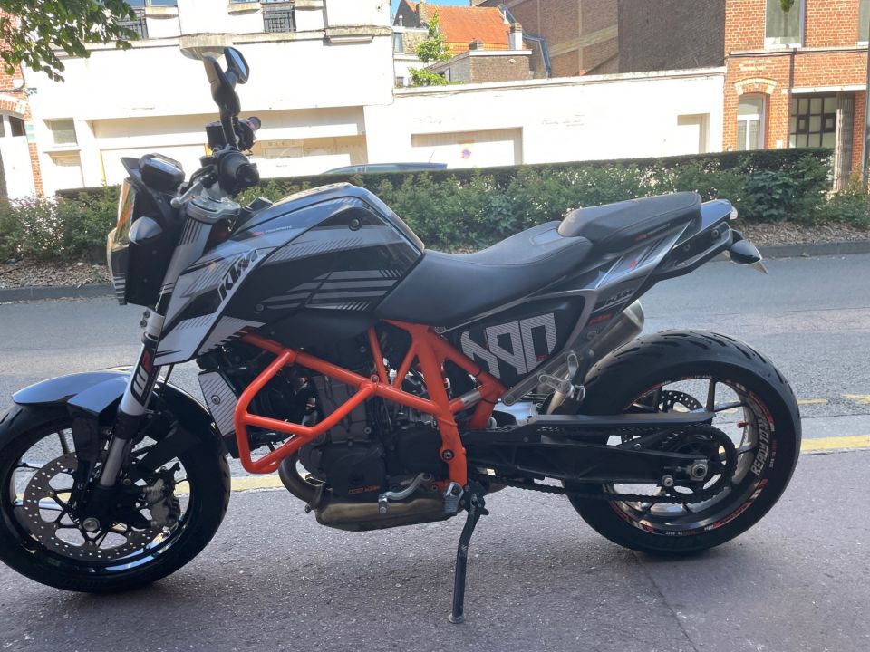 KTM 690 DUKE ABS 4