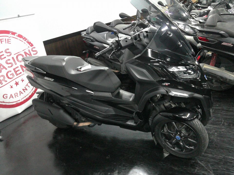 PIAGGIO MP3 400 HPE MY22 4