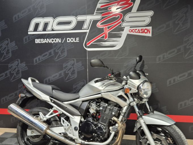 SUZUKI GSF 650 N BANDIT 4