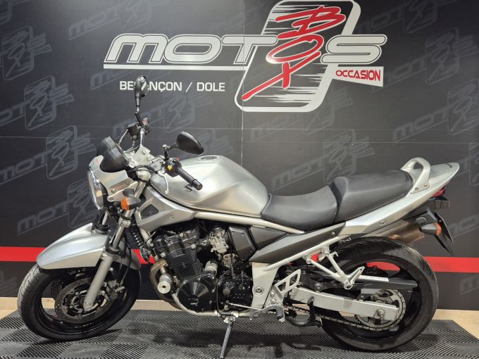 SUZUKI GSF 650 N BANDIT 4
