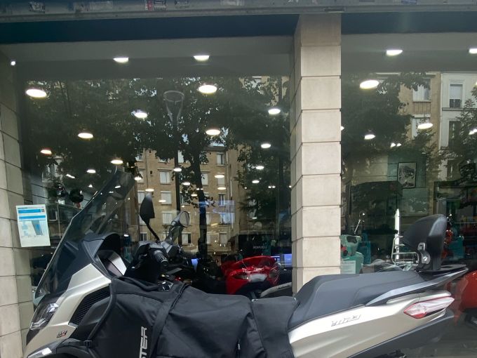 PIAGGIO MP3 530 HPE EXCLUSIVE 4