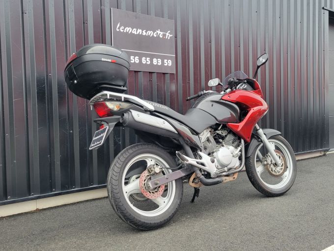 HONDA VARADERO 125 4