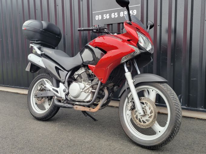 HONDA VARADERO 125 4