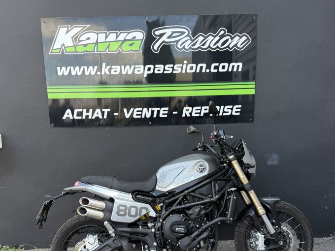 BENELLI LEONCINO 800 T 4