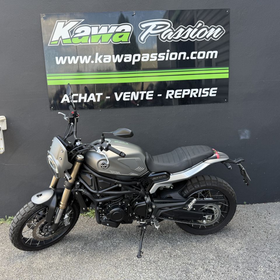 BENELLI LEONCINO 800 T 4