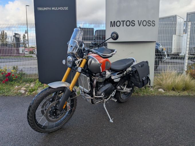TRIUMPH SCRAMBLER 1200 XE 4