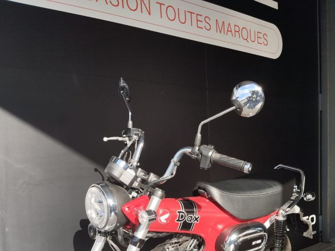 HONDA DAX ST 4
