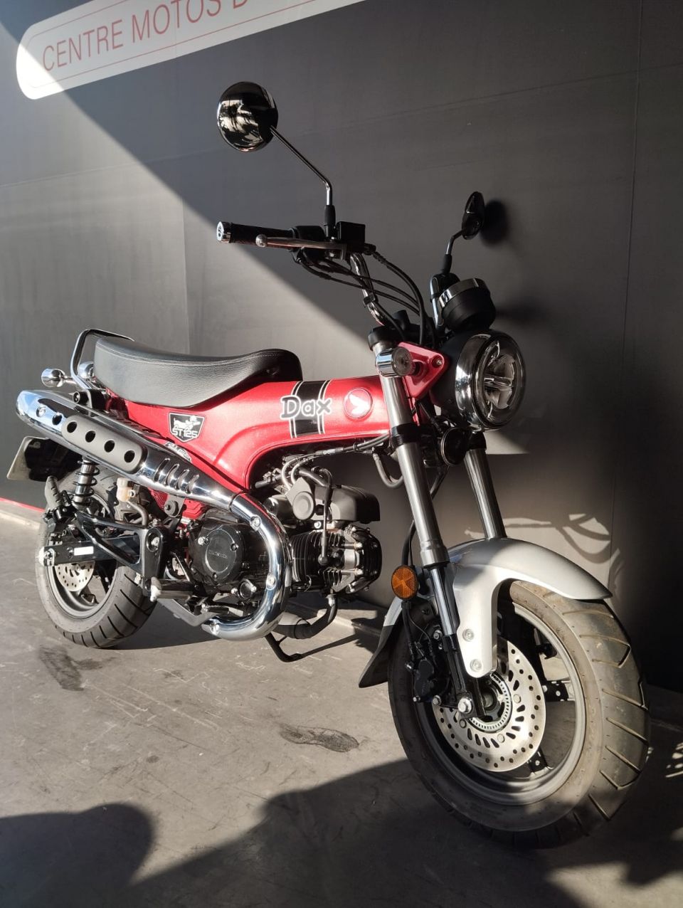 HONDA DAX ST 4