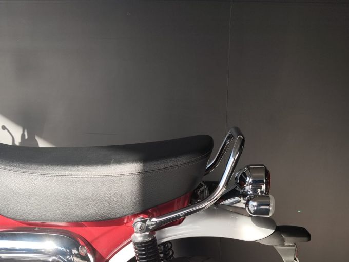 HONDA DAX ST 4
