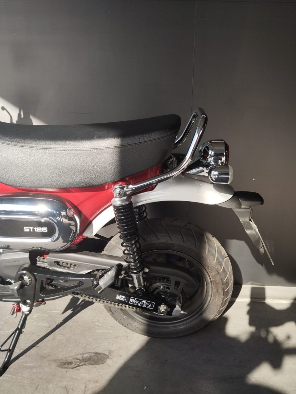 HONDA DAX ST 4