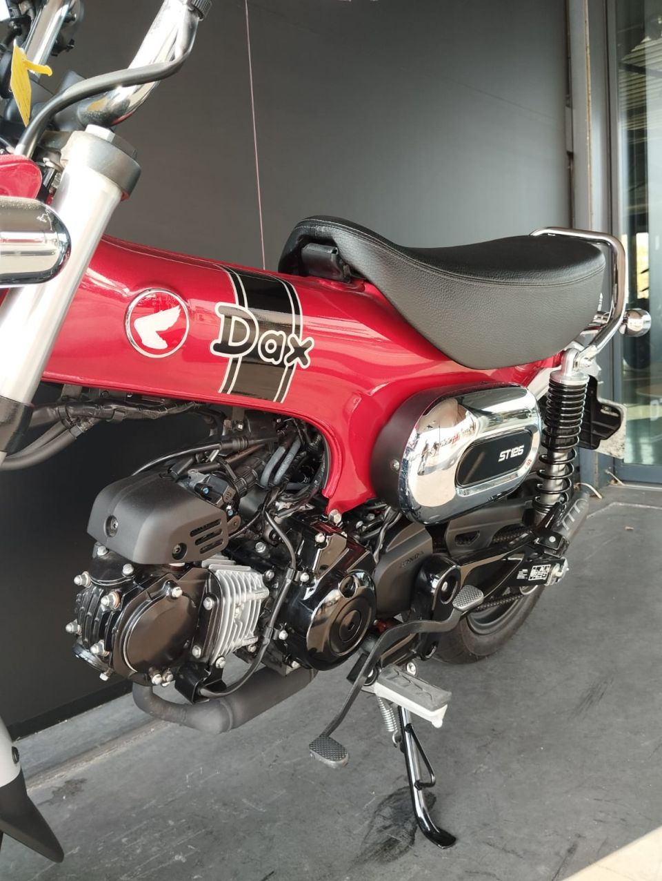HONDA DAX ST 4