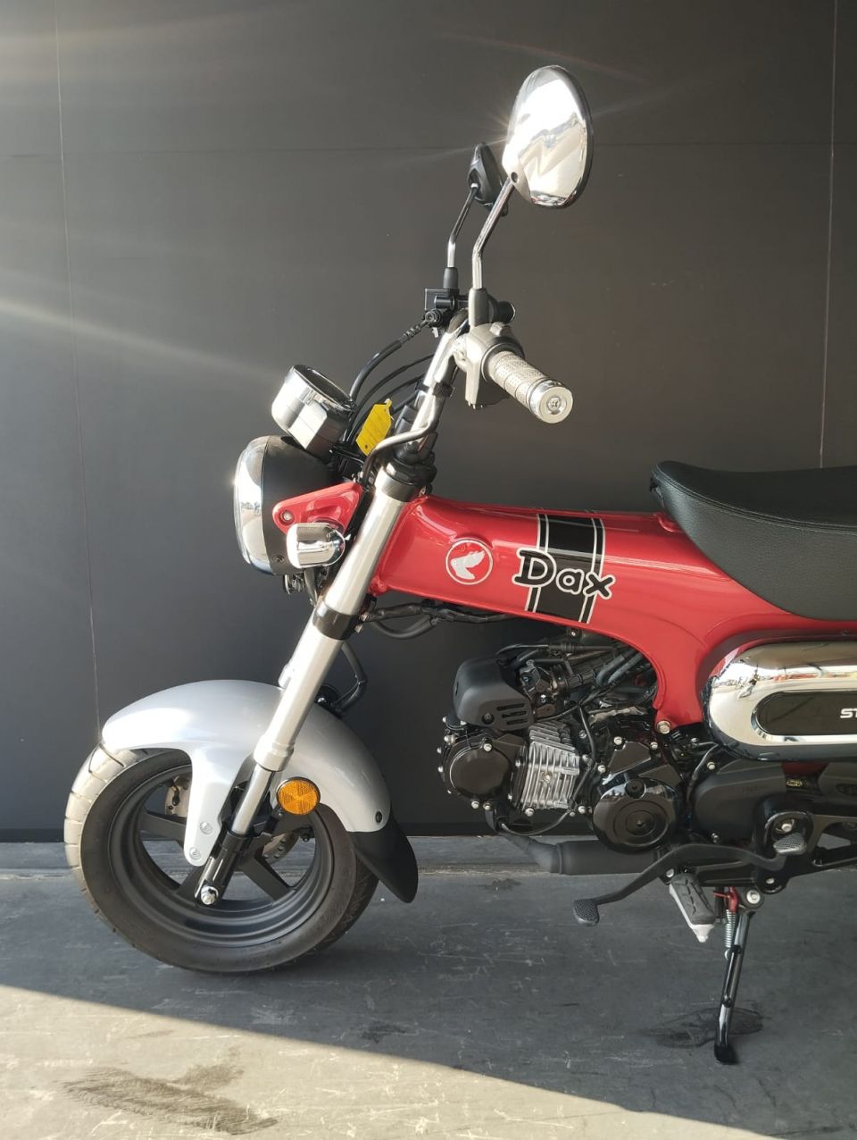 HONDA DAX ST 4
