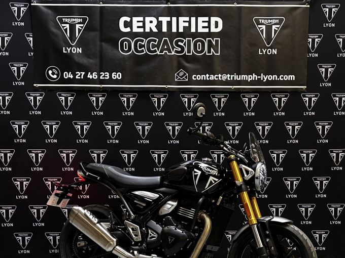 TRIUMPH SPEED 400 4
