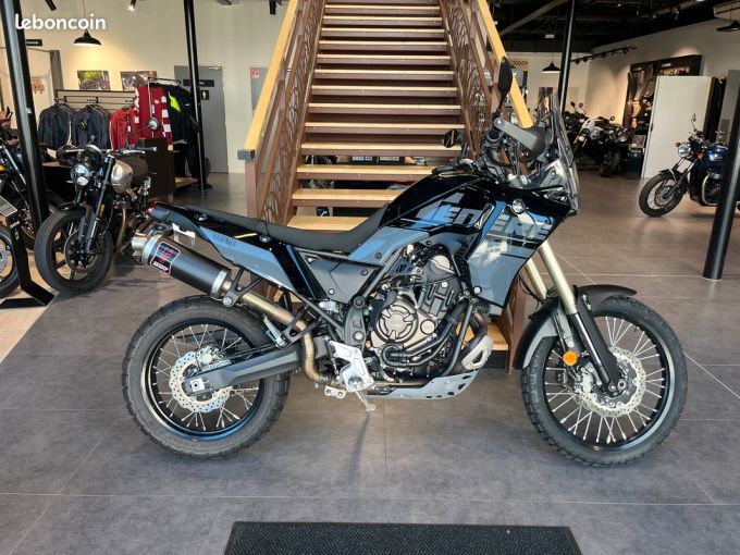 YAMAHA XTZ TENERE 700 4