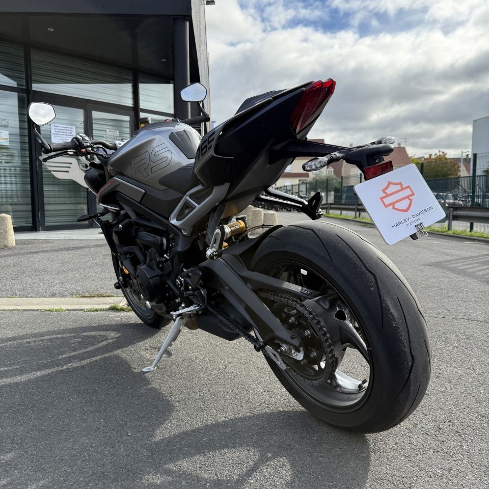 TRIUMPH STREET TRIPLE 765 RS 4