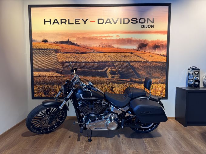 HARLEY-DAVIDSON SOFTAIL BREAKOUT 1923 4