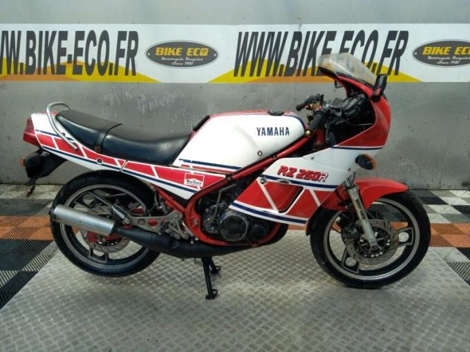 YAMAHA RZ 250 R 4