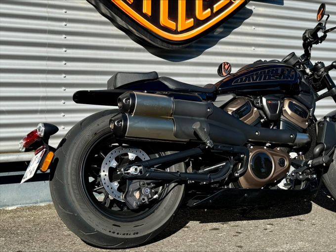 HARLEY-DAVIDSON SPORTSTER 1250 S 4