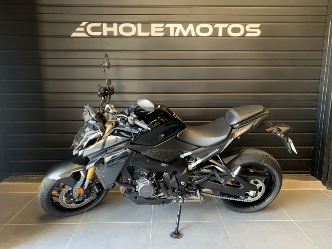 SUZUKI GSX-S 1000 4