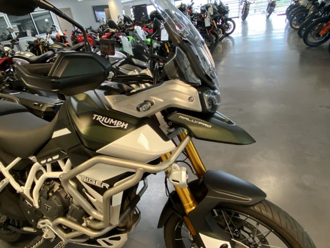 TRIUMPH TIGER 900 RALLY PRO 4