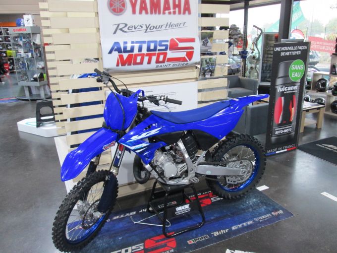 YAMAHA 125 YZ 2025 4
