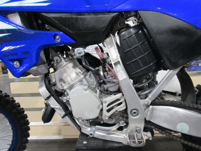 YAMAHA 125 YZ 2025 4