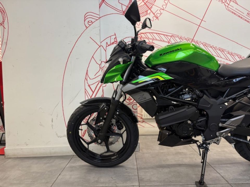 KAWASAKI z 125 4