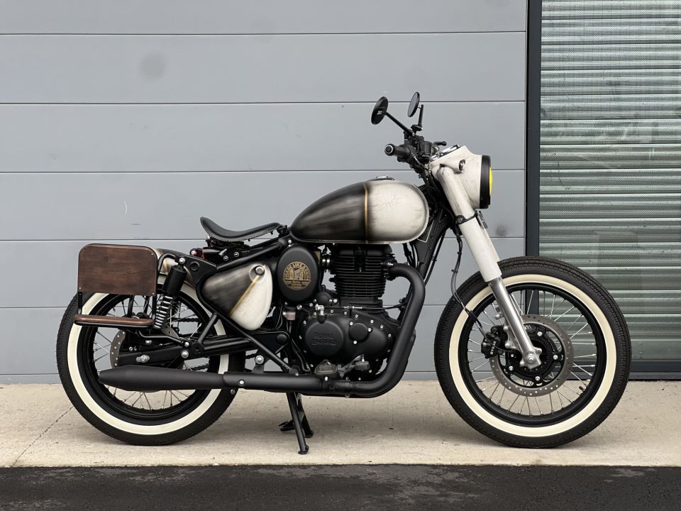 ROYAL ENFIELD CLASSIC 4