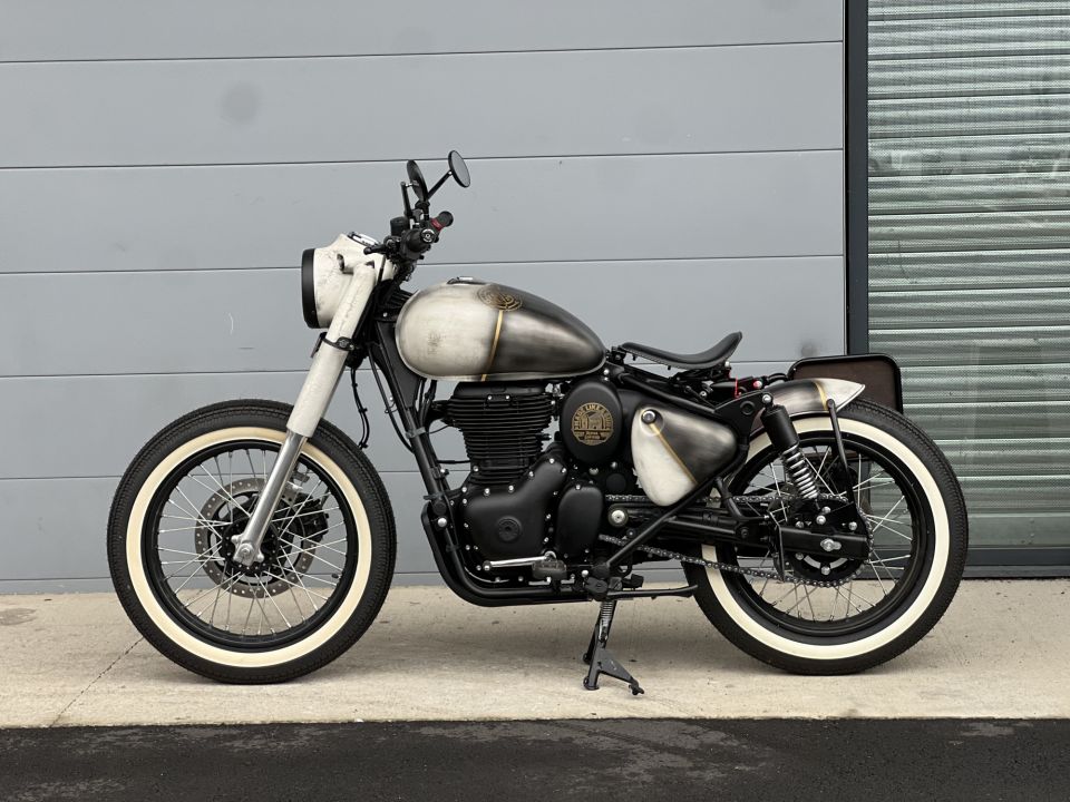 ROYAL ENFIELD CLASSIC 4