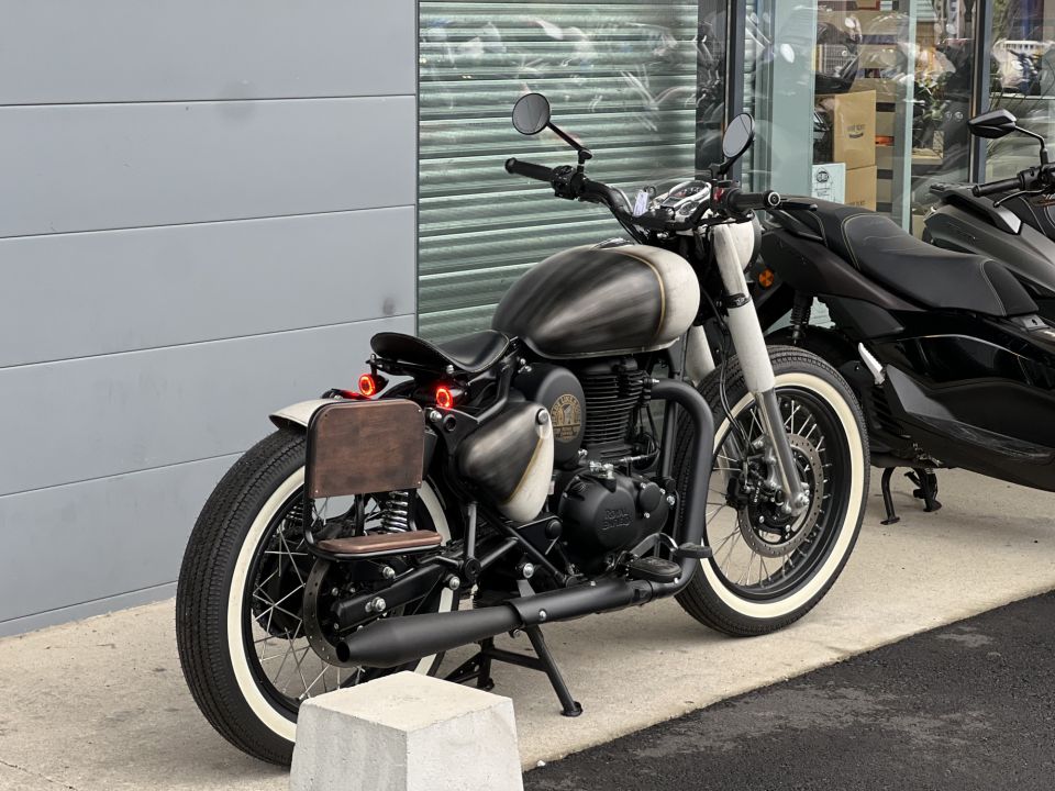 ROYAL ENFIELD CLASSIC 4