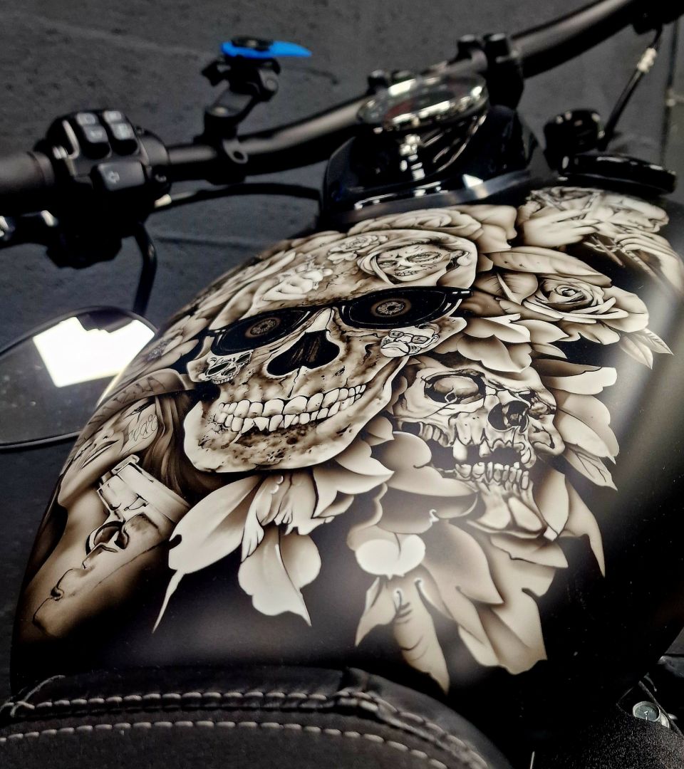 HARLEY-DAVIDSON SOFTAIL FAT BOB 1868 4