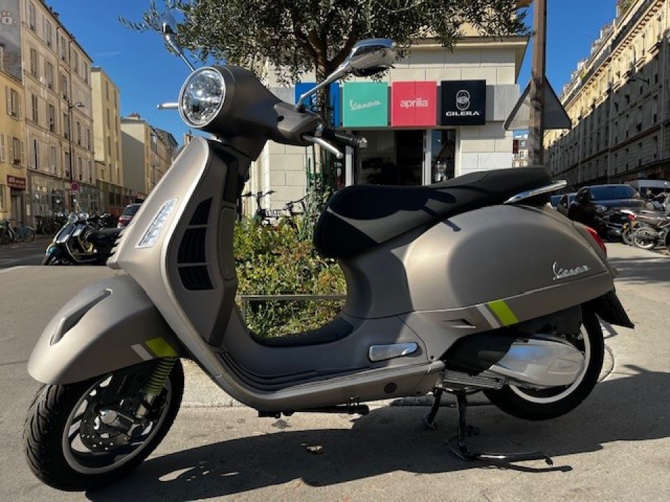VESPA GTS SUPERTECH 4
